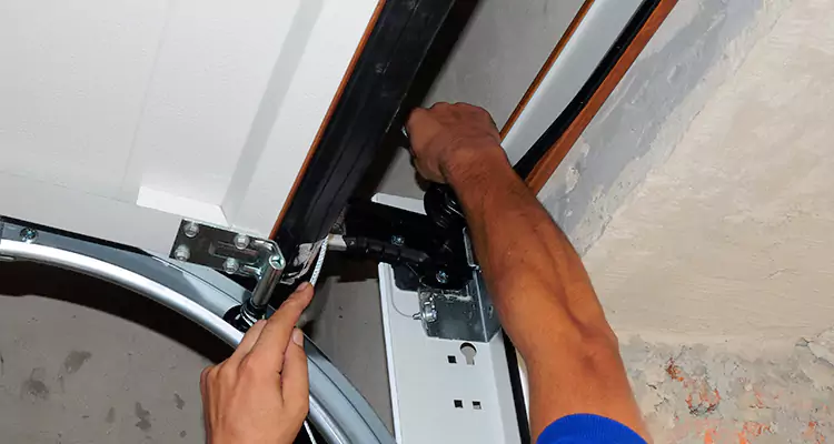 Weatherproof Door Seal Replacement in Bloomingdale, FL